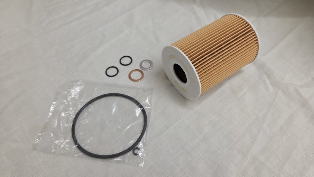 McLaren 720S 750S 765LT oil change kit with OEM oil filter nitrile rubber O-rings and crush washers